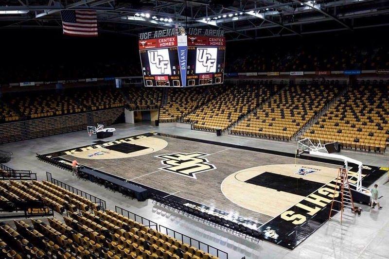 Illustration for article titled UCF Unveils Striking New Black-Stained Court